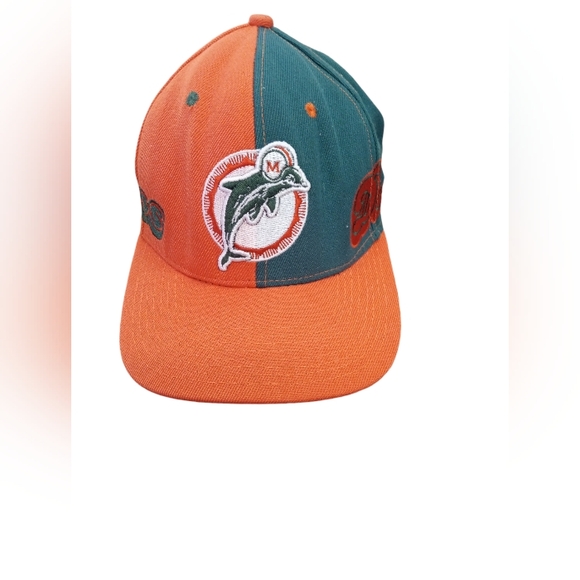 Vintage Rare Miami Dolphins snapback